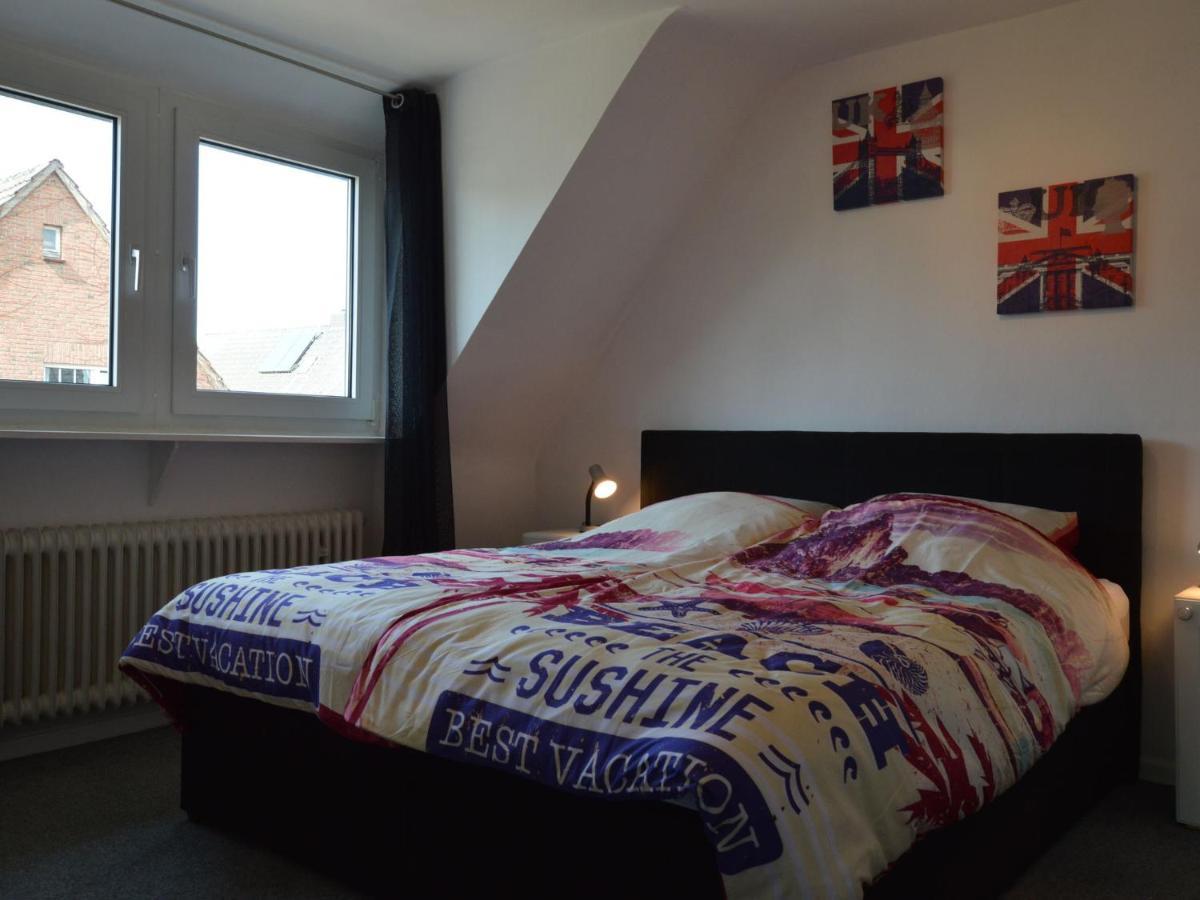 Cozy Apartment In Rees With Free Wifi Esterno foto